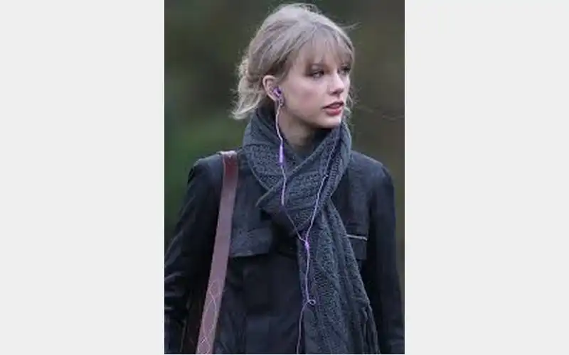 The Artists Taylor Swift Loves to Listen To: A Look into Her Musical Influences