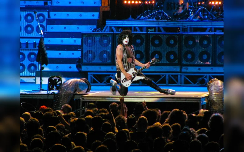 Kiss Army Storms Again at New Vegas Event
