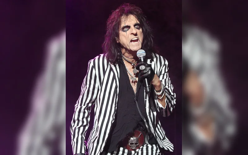 Alice Cooper Adds New Dates to 2025 “Too Close for Comfort” Tour