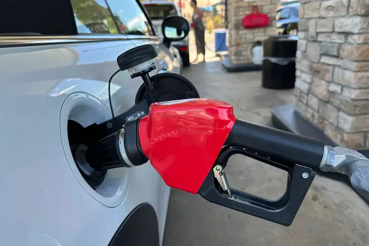 Rising Gas Prices in Las Vegas: What to Expect This Summer