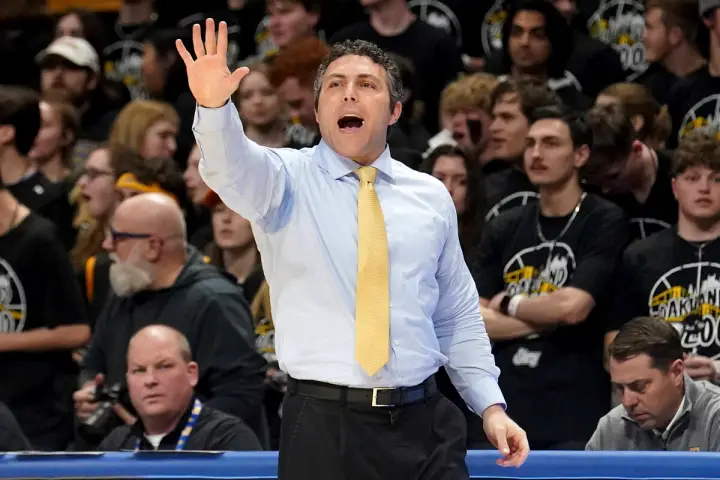 Josh Pastner Expected To Take Helm Of UNLV Men’s Basketball