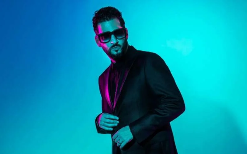 Jon B. Announces ‘Waiting on You’ Album