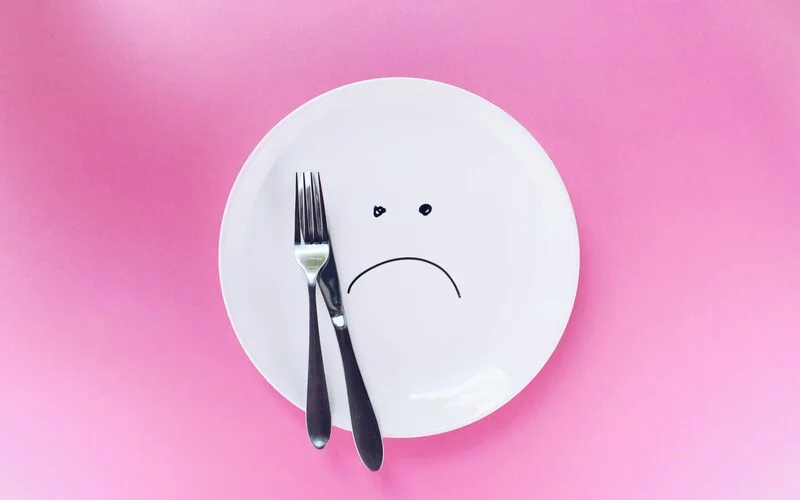 “Fasting Follies: When Your Stomach Stages a Protest”