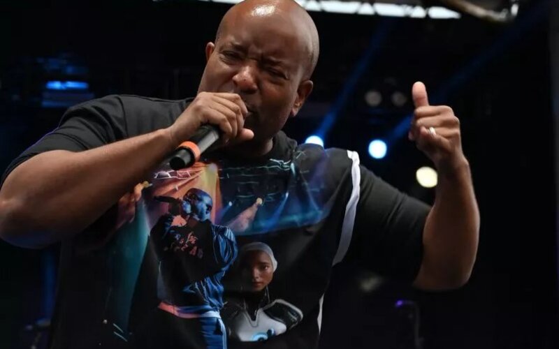 Young MCs Triumphant Return: Mixing Classic Hits with AI Innovation