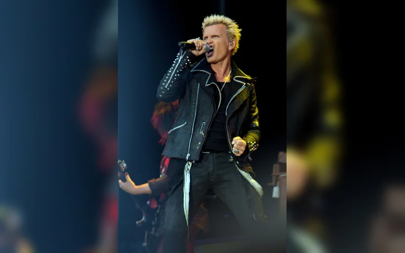 Billy Idol and Drew Barrymore Revisit Wild ’80s NYC Club Days on Her Show