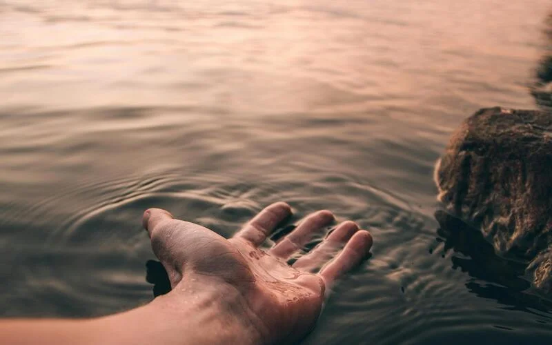 Daily Faith Recharge: Embracing Peace