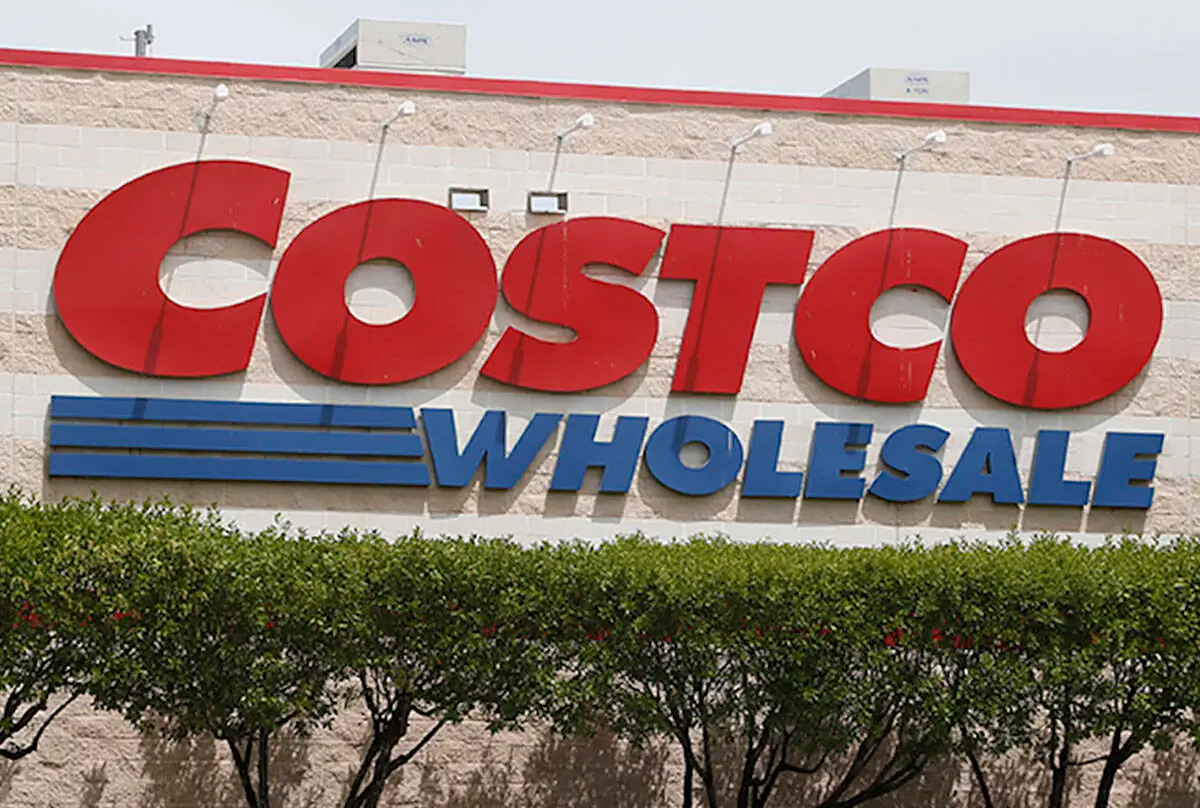 Costco’s  Food Court Price Increases Anger Consumers
