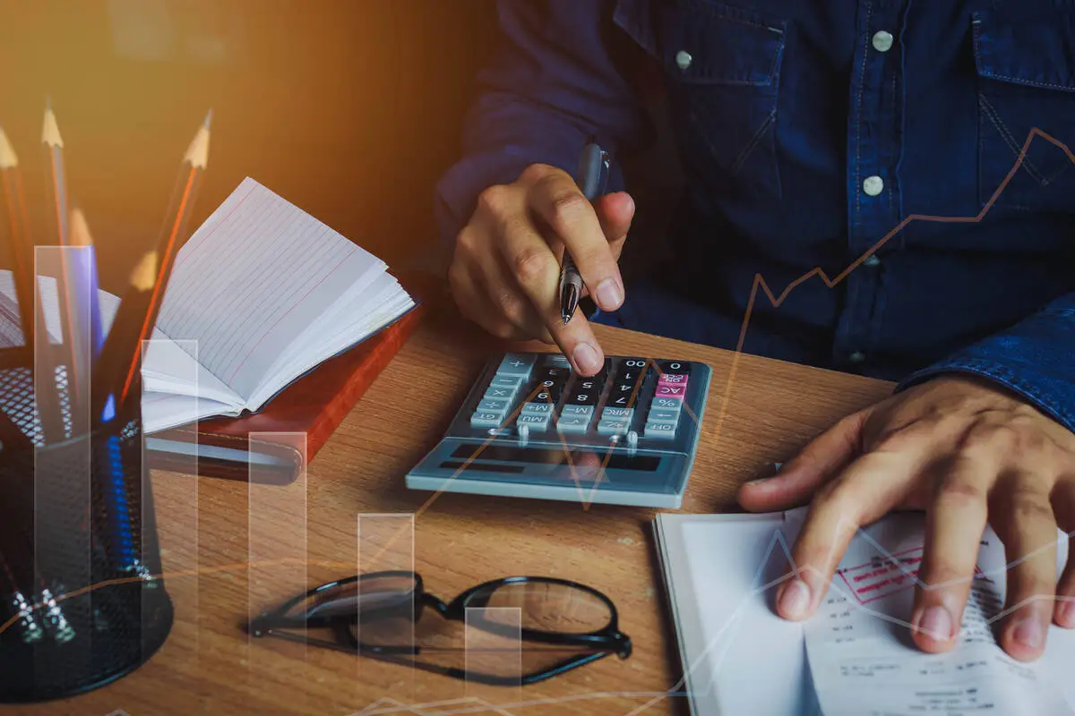 Rising Cost of Living Challenges Single Adults Earning Under $80K in the U.S.