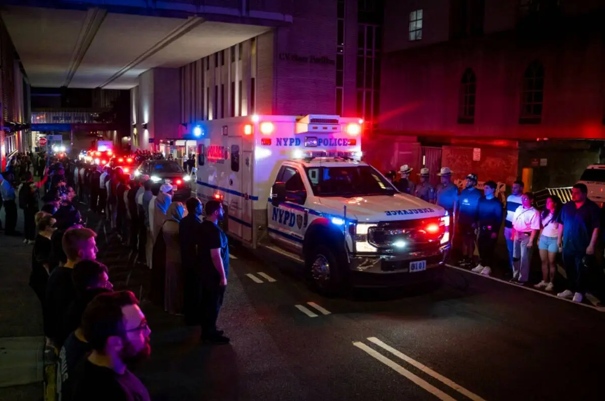 Tragic Shooting in Manhattan Office Tower Claims Four Lives Including NYPD Officer