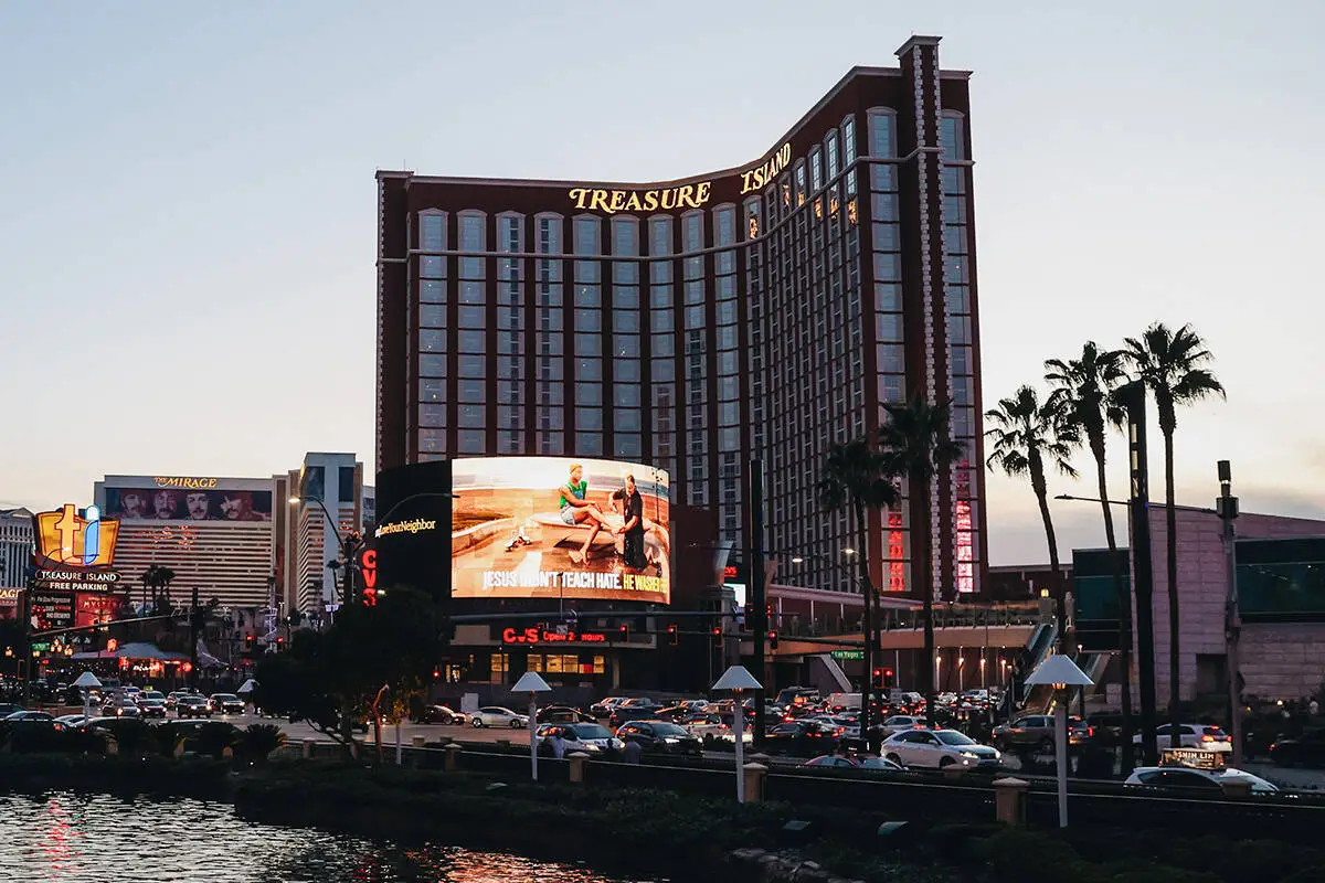 Treasure Island Las Vegas Joins Accors Handwritten Collection for Global Reach