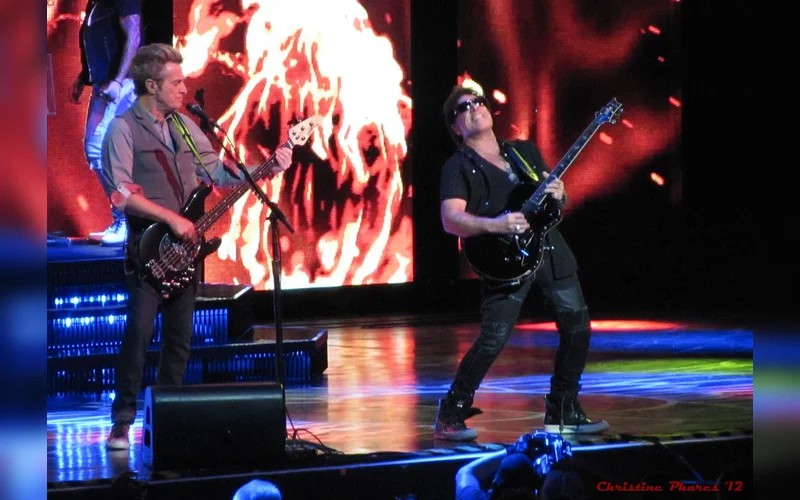 Neal Schon Sparks Speculation with ‘Journey Beyond’ Trademark Filing