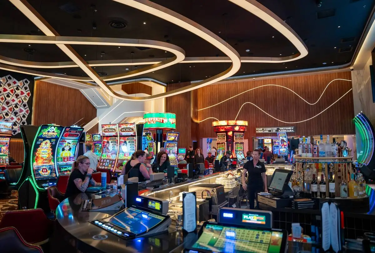 Ellis Island Casino Unveils $35 Million Major Expansion with New Bar and Gaming Space