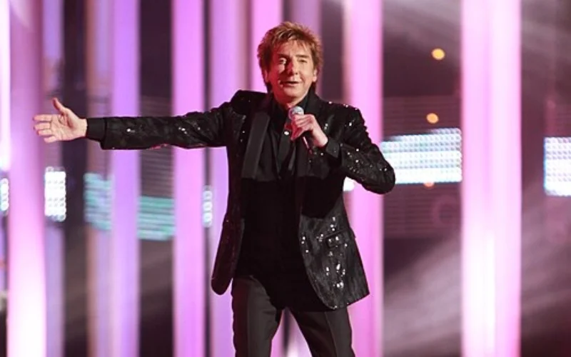 Barry Manilow Announces Final Columbus Concert as Part of Farewell Tour