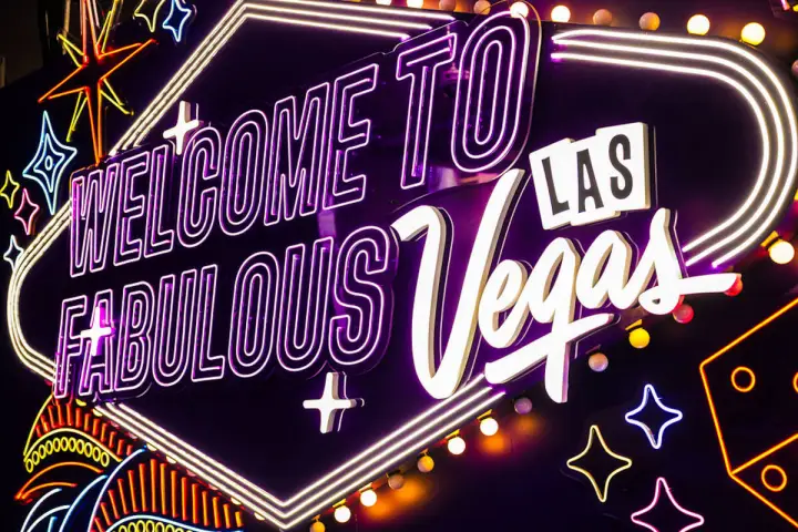 Las Vegas Launches Five Day Fabulous Escape Sale with Deep Discounts on Hotels Shows and Dining