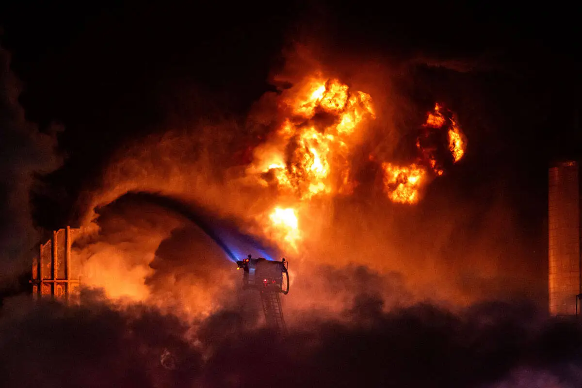 Chevron El Segundo Refinery Fire Threatens Sharp Gas Price Hike in Las Vegas