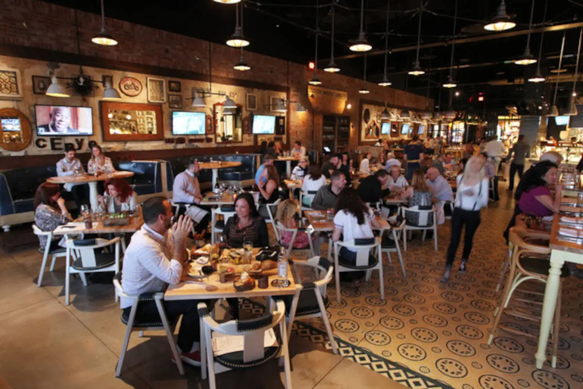 Hearthstone Kitchen Returns to Red Rock Resort After Popular Demand