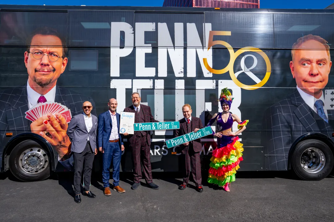 Las Vegas Honors Penn and Teller with Street Renaming for 50 Years of Magic