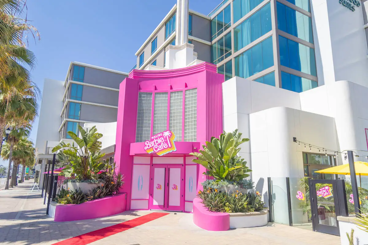 Malibu Barbie Cafe Brings Retro Roller Rink and Pop Up Dining to Las Vegas