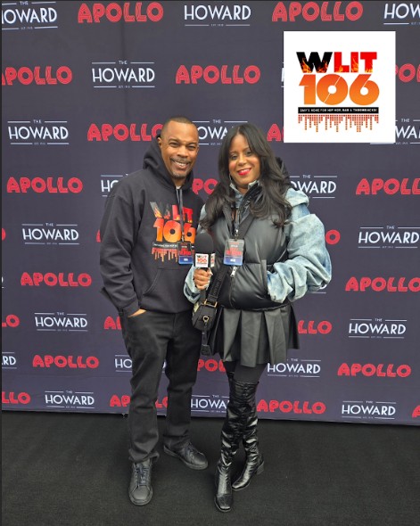 CHRISTINA AND EDDIE BLACK CARPET